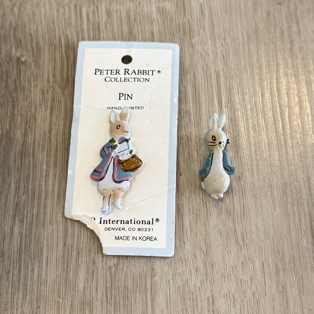 Beatrix Potter Peter Rabbit Brooch Pins Lot of 2 JHB International 1 NEW Vintage